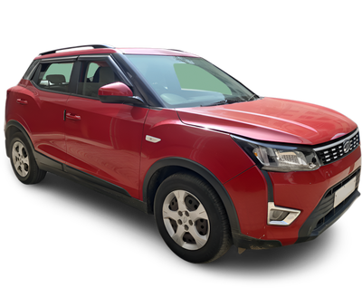 Mahindra XUV300-img